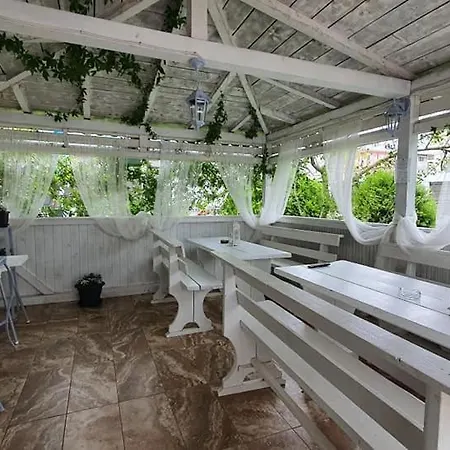 Family Room Costinesti